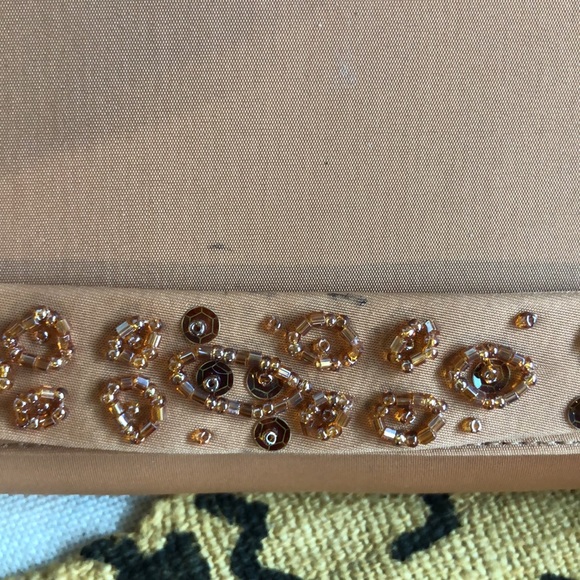 Claudina tan evening bag. Small purse with various beads adorning front flap - Picture 2 of 6